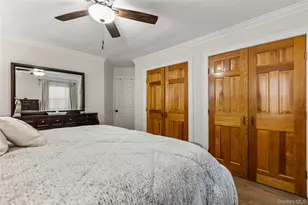 26 Community Rd, Bay Shore, NY 11706 - Photo 12