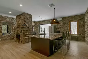 21 Bird Hill Rd, Tomkins Cove, NY 10986 - Photo 12