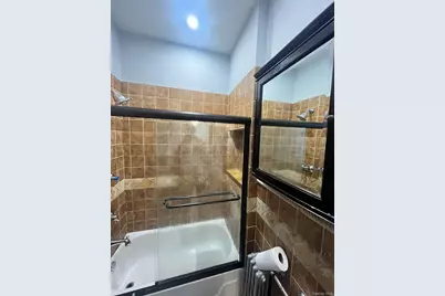 11423 Sutter, Ozone Park, NY 11420 - Photo 6