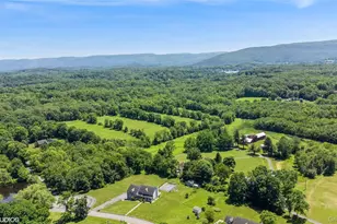 10 Willys Ct, Rock Tavern, NY 12575 - Photo 6