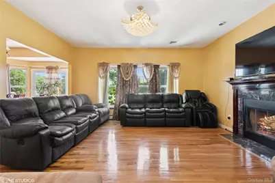 10 Willys Court, Rock Tavern, NY 12575 - Photo 14