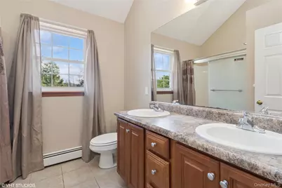 10 Willys Court, Rock Tavern, NY 12575 - Photo 38