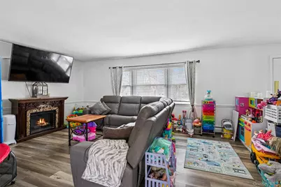 49 Admiral Street, Port Jefferson Station, NY 11776 - Photo 6