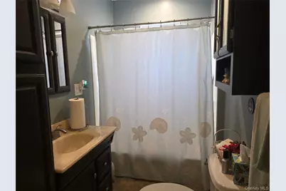 1405 Ohio Avenue, Bay Shore, NY 11706 - Photo 20