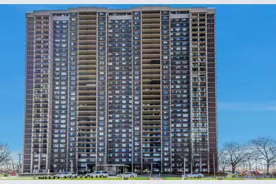 269-10 Grand Central Parkway #27T, Floral Park, NY 11005 - Photo 1