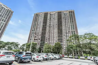 269-10 Grand Central Parkway #27T, Floral Park, NY 11005 - Photo 2