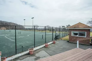 269-10 Grand Central Pkwy, Floral Park, NY 11005 - Photo 44