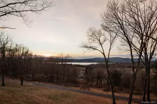 110 Old Albany Post Rd, Rhinebeck, NY 12572 - Photo 2