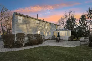 85 Cottage Ln, Blauvelt, NY 10913 - Photo 2