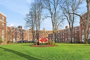 445 Gramatan Ave, Mount Vernon, NY 10552 - Photo 12