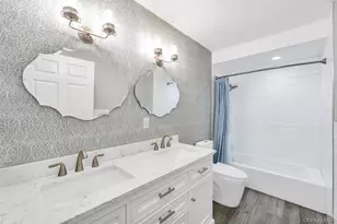 62 Forest Ave, Lake Grove, NY 11755 - Photo 18