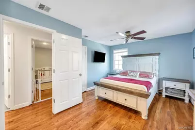 62 Forest Avenue, Lake Grove, NY 11755 - Photo 22