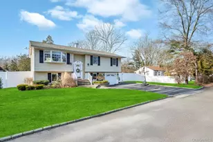 62 Forest Ave, Lake Grove, NY 11755 - Photo 2