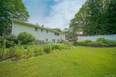 12 Capri Drive, Spring Valley, NY 10977 - Photo 22