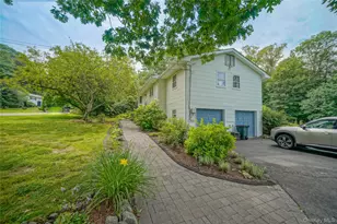 12 Capri Dr, Spring Valley, NY 10977 - Photo 2