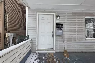 190 Winnikee Ave, Poughkeepsie, NY 12601 - Photo 2