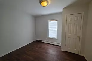 190 Winnikee Ave, Poughkeepsie, NY 12601 - Photo 6