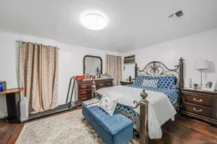 146 Terrace Ave, Elmont, NY 11003 - Photo 10