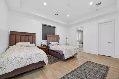 27 Ellish Parkway #203, Spring Valley, NY 10977 - Photo 32