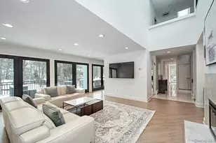 2 Whippoorwill Close, Chappaqua, NY 10514 - Photo 8