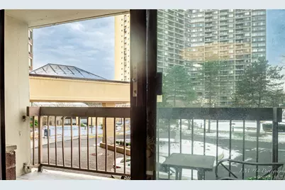 2 Bay Club Drive #2T, Bayside, NY 11360 - Photo 12