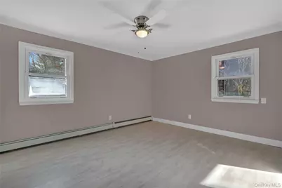 78 Juniper Avenue, Ronkonkoma, NY 11779 - Photo 10