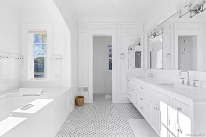 17 Ludlow Lane, Hampton Bays, NY 11946 - Photo 26