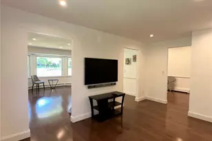 280 Terry Rd, Smithtown, NY 11787 - Photo 16