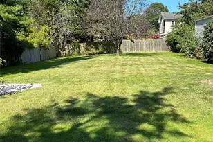 280 Terry Rd, Smithtown, NY 11787 - Photo 36