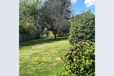 280 Terry Rd, Smithtown, NY 11787 - Photo 40