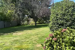 280 Terry Rd, Smithtown, NY 11787 - Photo 40