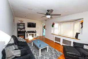 1761 Grant Ave, East Meadow, NY 11554 - Photo 6