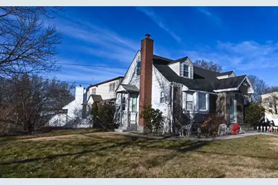 1761 Grant Avenue, East Meadow, NY 11554 - Photo 2