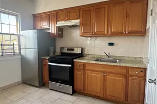 95-11 90th St, Ozone Park, NY 11416 - Photo 4