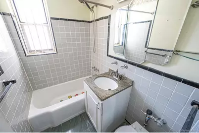 2552 E 7 Street #1H, Brooklyn, NY 11235 - Photo 16