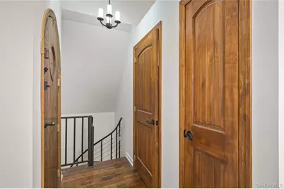 150 Kings Highway, New Rochelle, NY 10801 - Photo 2