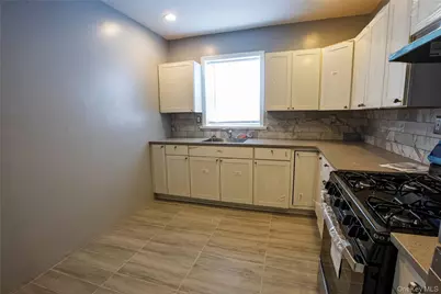 112-05 180th Street, Jamaica, NY 11433 - Photo 8