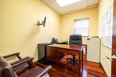 5019 Avenue N, Brooklyn, NY 11234 - Photo 8