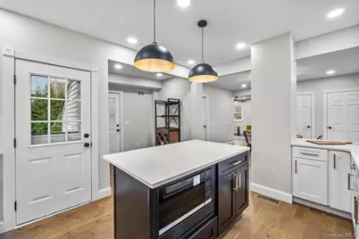 78 E Maltbie Avenue, Suffern, NY 10901 - Photo 12