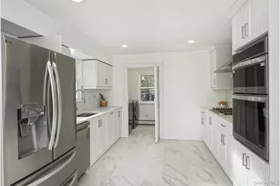 34 Warner Road, Huntington, NY 11743 - Photo 14