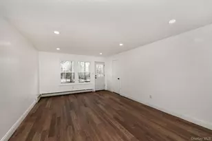 34 Warner Rd, Huntington, NY 11743 - Photo 14