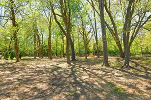 34 Warner Rd, Huntington, NY 11743 - Photo 48