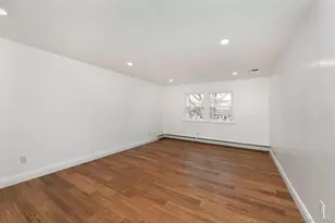 34 Warner Rd, Huntington, NY 11743 - Photo 32