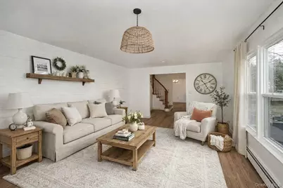 34 Warner Road, Huntington, NY 11743 - Photo 8