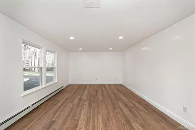 34 Warner Road, Huntington, NY 11743 - Photo 10