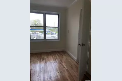 1296 Midland Avenue #E4, Yonkers, NY 10704 - Photo 10