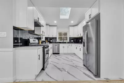 58 Lakelands Avenue, Greenwood Lake, NY 10925 - Photo 16