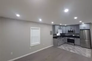 194-14 115th Rd, Saint Albans, NY 11412 - Photo 8