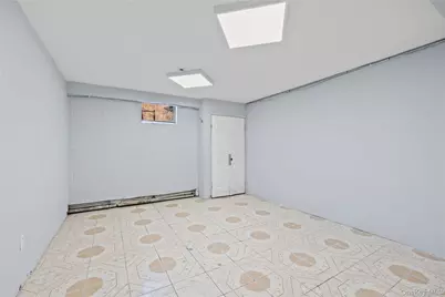 996 Haverstraw Road, Suffern, NY 10901 - Photo 32