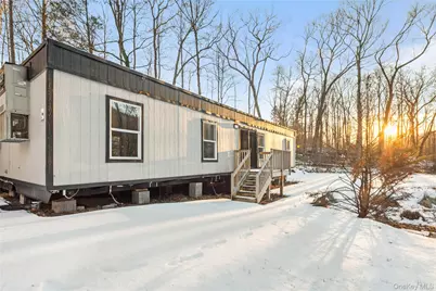 996 Haverstraw Road, Suffern, NY 10901 - Photo 48